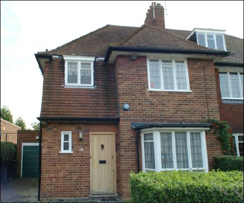 14 Widecombe Way